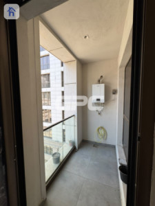 Studio Apartment image 10