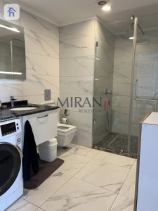 Elegant 1-bedroom apartment for rent Resim 5