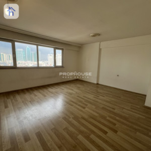 شوقەیەکی فراوانی سێ ژووری نوستن لە شاری هەولێر وێنە 4