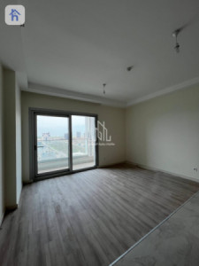 10th Floor Apartment with Great Views image 4