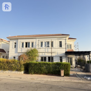 Spacious House in Hiwa City image 1