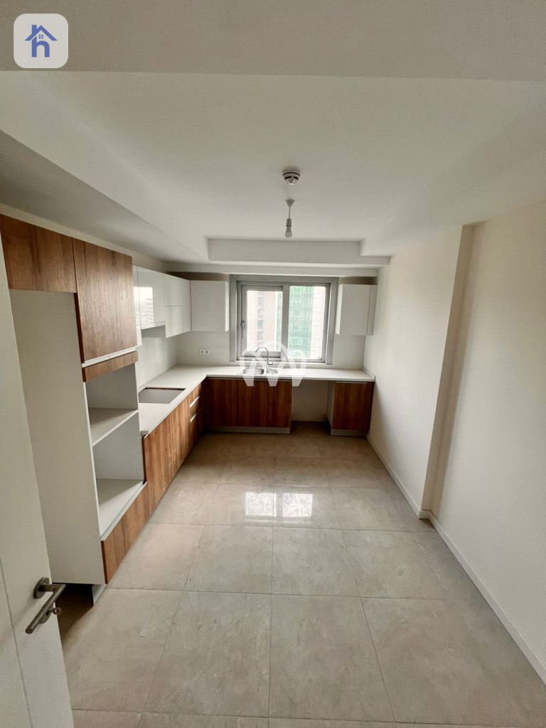 Spacious apartment in Empire Wings Image 2