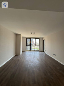 یەک ژووری بۆ کرێ لە بۆلیڤارد image 2