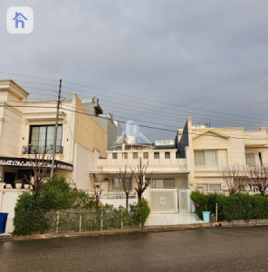 خانوو بەرامبەر باخچە image 1