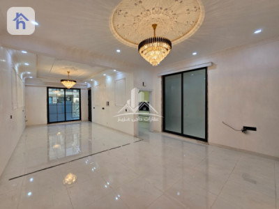Modern House image 4