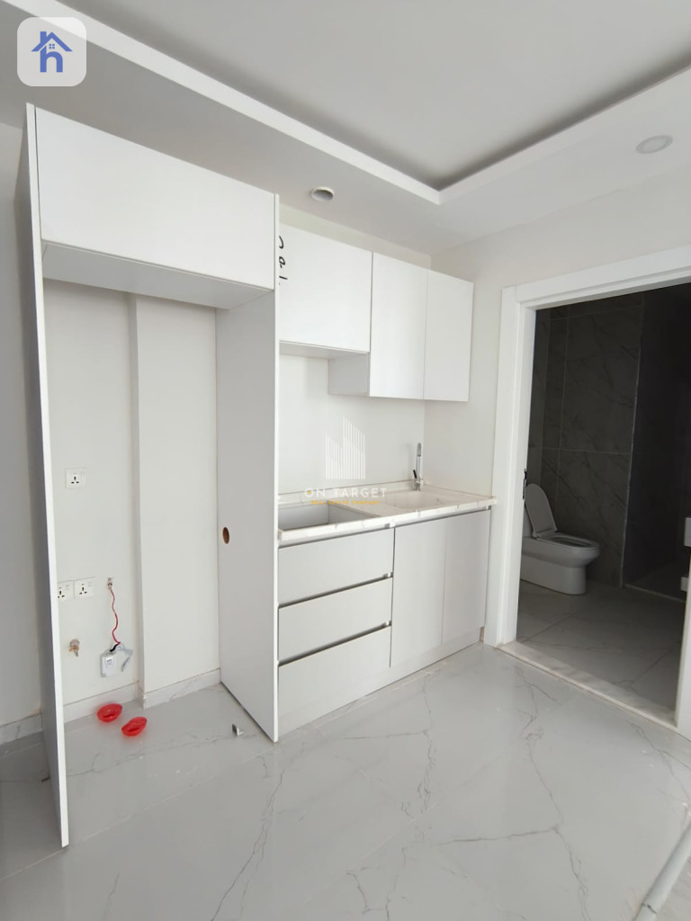 Modern 1 Bedroom Apartment in Rasan Towers Image 2
