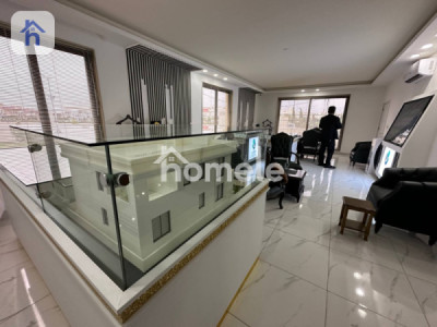 Modern House Image 8