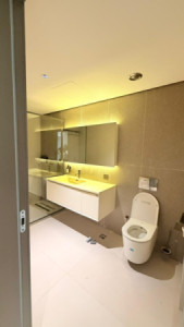 Luxurious apartment with stunning view Resim 13
