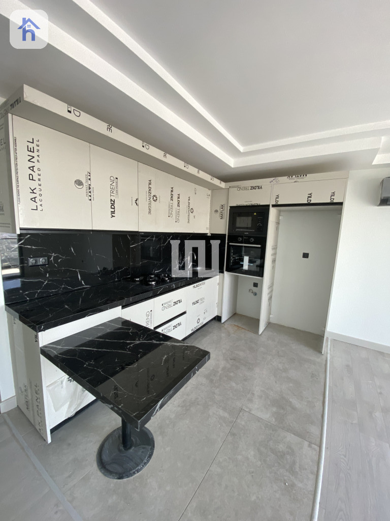 Studio Apartment Resim 2