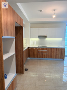 شوقەیەکی ئارام لە ئیمپایەر وینگز وێنە 3