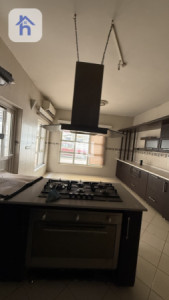 Modern Villa with 4 Bedrooms Resim 11
