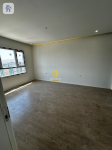 Apartment in Cash Image 7