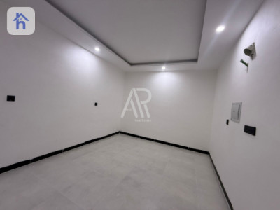 Modern House Image 8