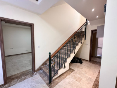 Corner House Image 18