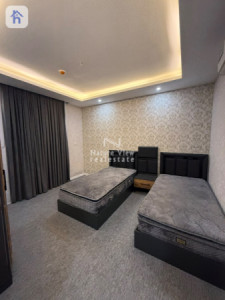 Modern Apartment image 7