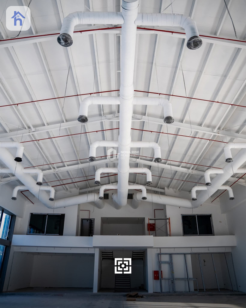 Spacious Showroom in Aram Commercial City Resim 16