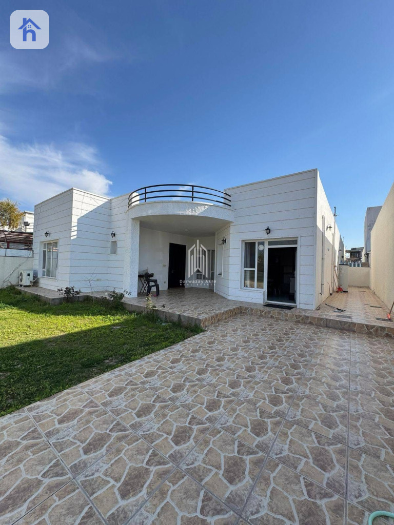 Spacious House in Ganjan City