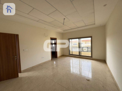 Spacious 4-Bedroom House for Sale image 8