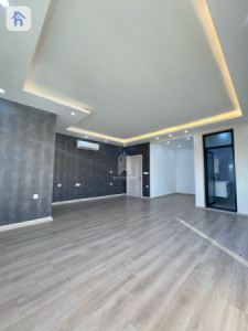 Corner House Image 20