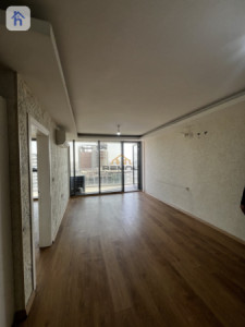 One Bedroom Apartment in Wavey Avenue image 3