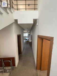 Spacious house with 4 bedrooms image 7