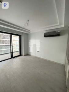 Cozy studio apartment in Rami Towers image 5