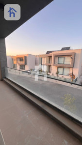 Modern House image 24