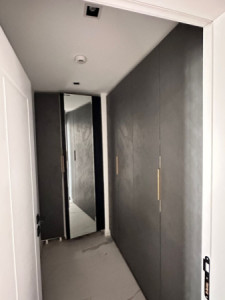Modern 4 BR Apartment in Prime Location Image 17