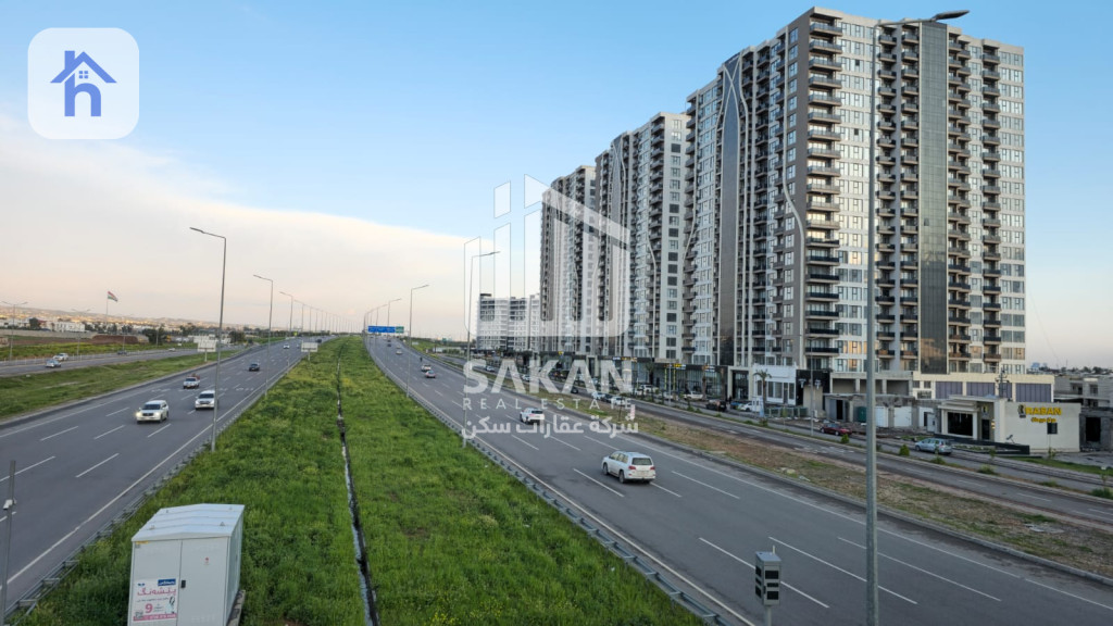 Spacious Apartment with 3 Bedrooms Image 14