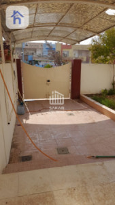 Spacious Family Home with 4 Bedrooms Image 3