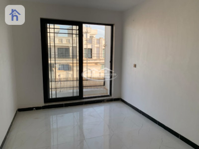 Family Home with 5 Bedrooms Resim 5