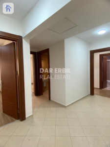 Spacious Apartment with Stunning Views Image 11