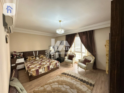 Charming 275m² Apartment for Rent Image 17