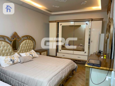 Cozy 4-Bedroom House in Azadi Resim 6