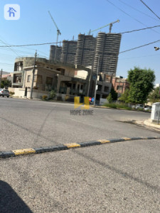 منزل ثلاثة طوابق صورة 6