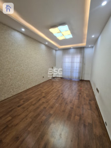 Spacious 4 Bedroom Apartment for Rent Image 7