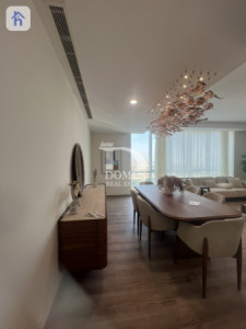 Luxurious apartment in Empire Square image 2
