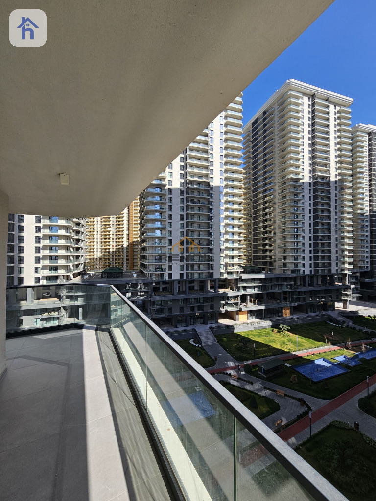 Modern 2-Bedroom Apartment in Rami Towers Resim 2