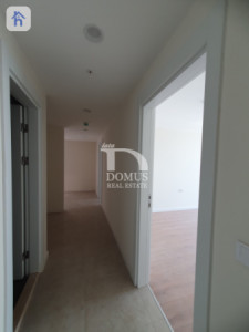 Elegant 2-Bedroom Apartment for Rent Image 7