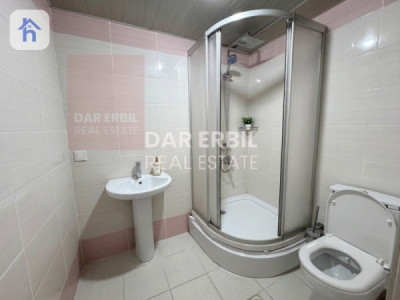 Modern 3 Bedroom Apartment image 9