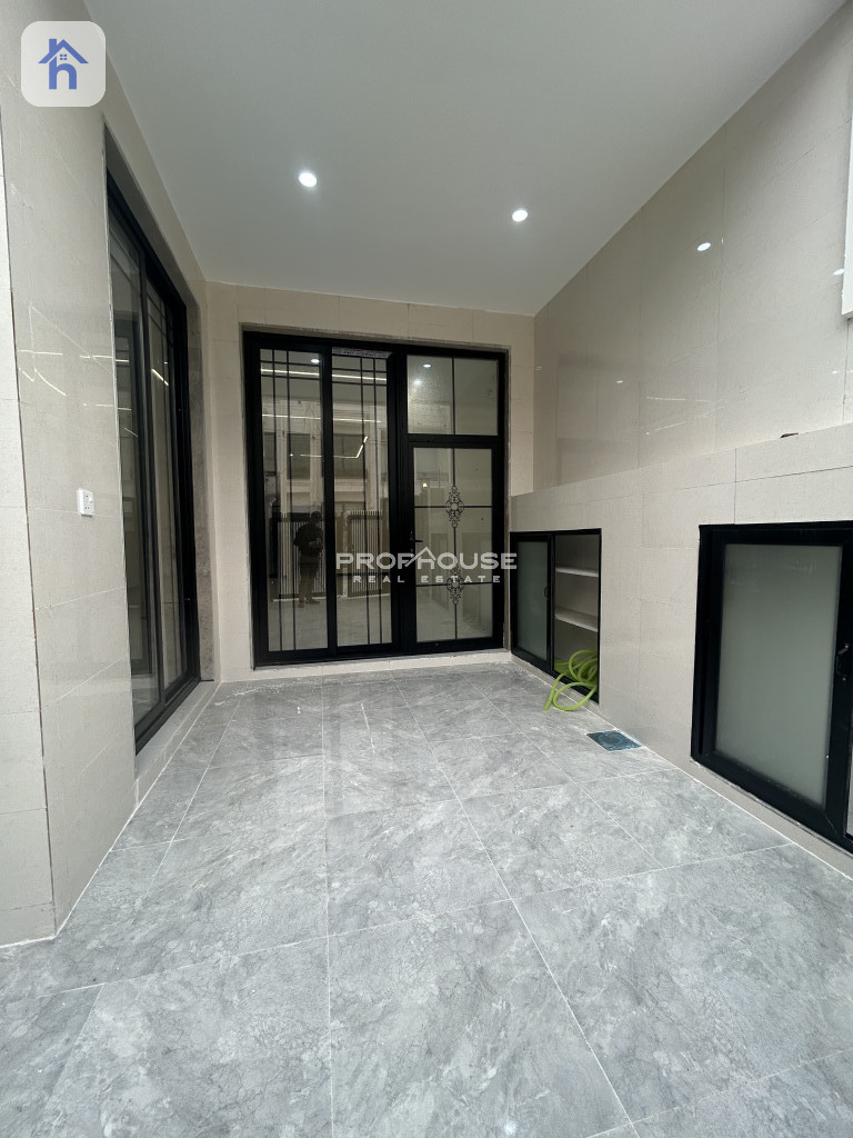 Modern 3 Bedroom House Resim 2