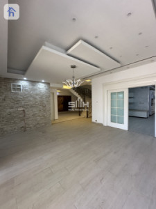 Spacious House with 4 Bedrooms Resim 17