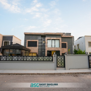 Unique villa for sale in Ganjan City image 1