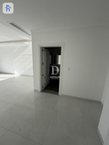 Corner Commercial House image 13