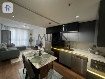 Chic Furnished Apartment in Prime Location Image 3