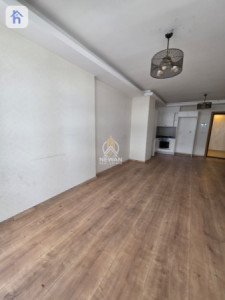 Modern Apartment image 5