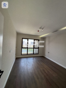 Cozy Apartment in Central Location Image 3