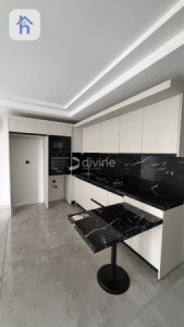 Spacious Studio Apartment in Rami Towers image 2