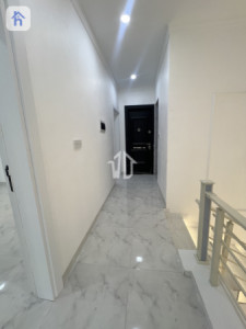 Modern House Image 16