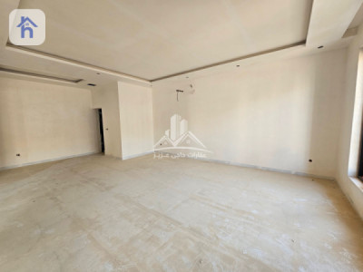 Modern House Image 6